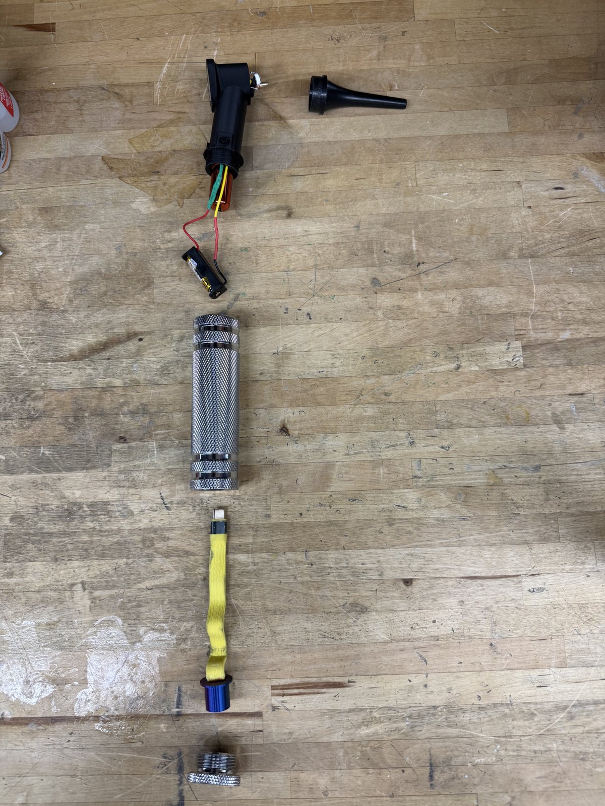 Exploded view of the final video otoscope assembly